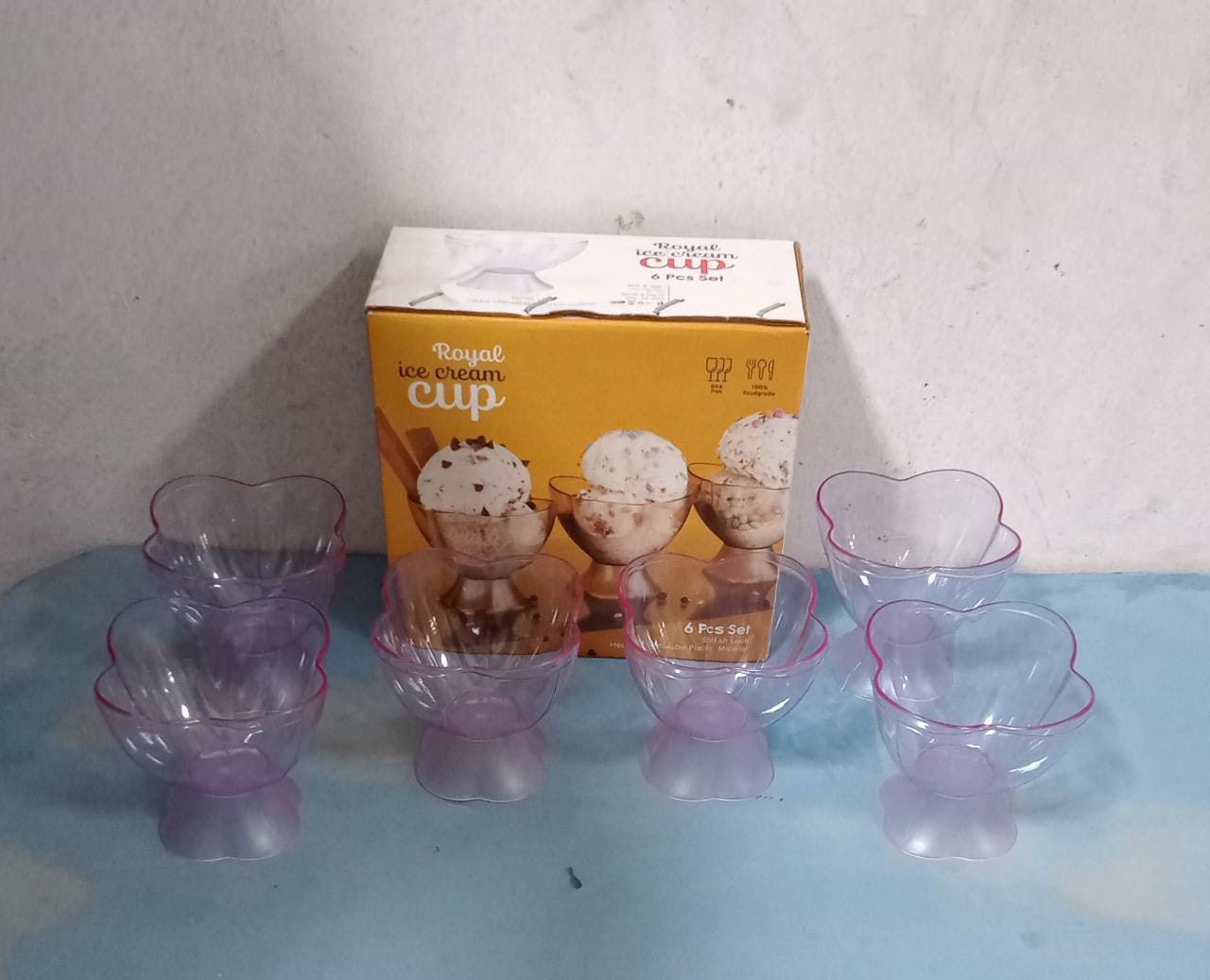 Party dessert bowls set Party dessert bowls set